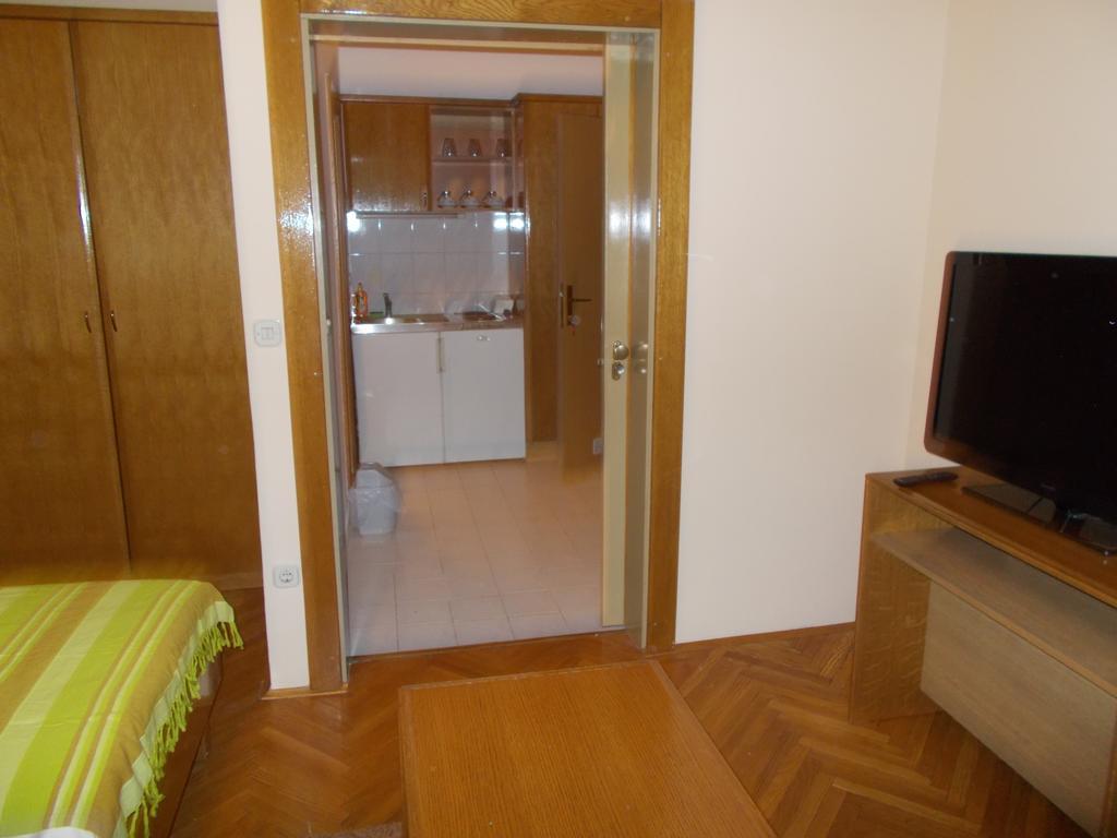 Studio Apartments "Chess Club Bosna" Сараево Экстерьер фото