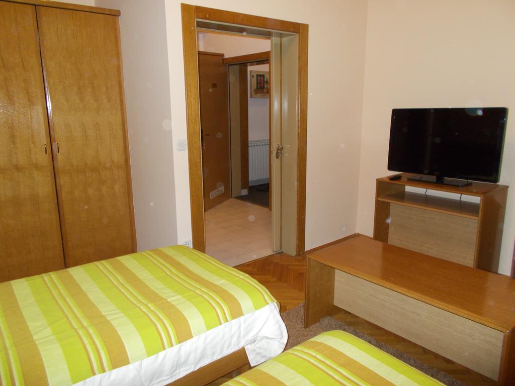 Studio Apartments "Chess Club Bosna" Сараево Экстерьер фото