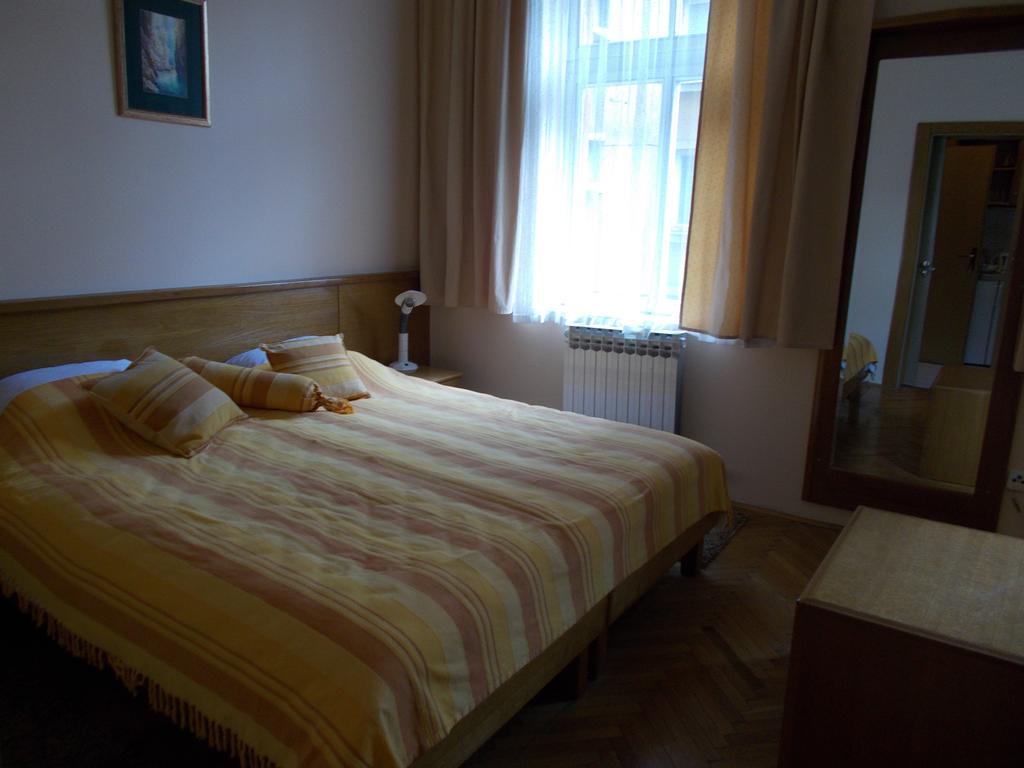 Studio Apartments "Chess Club Bosna" Сараево Экстерьер фото