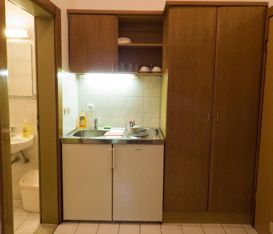 Studio Apartments "Chess Club Bosna" Сараево Экстерьер фото