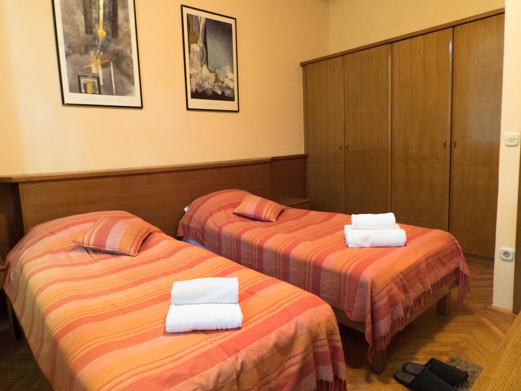 Studio Apartments "Chess Club Bosna" Сараево Экстерьер фото